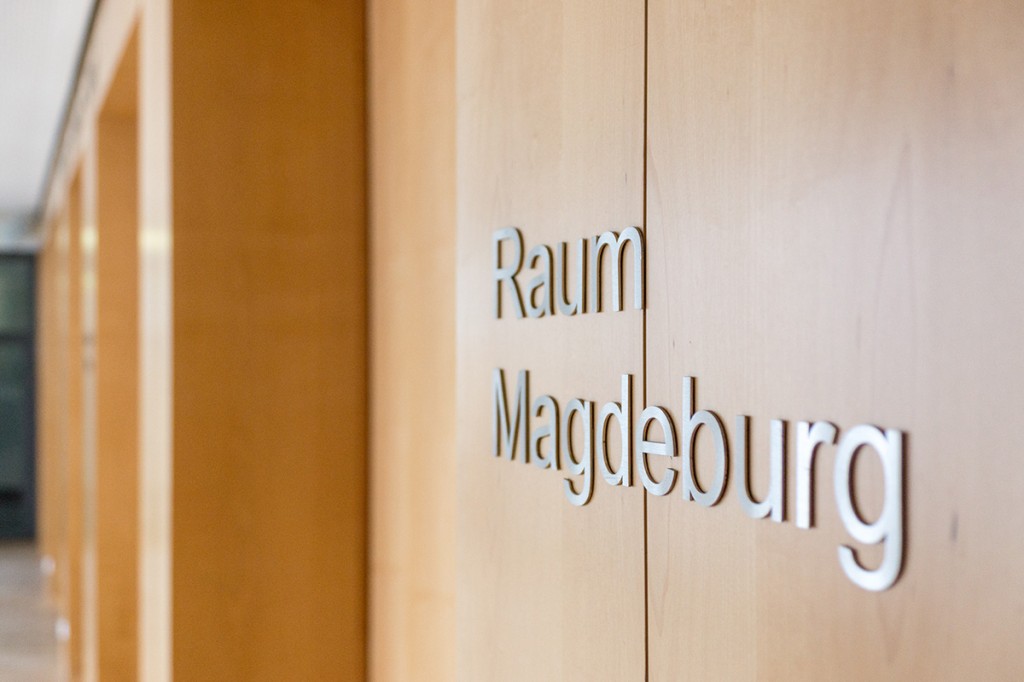 Landesvertretung Sachsen-Anhalt – Eingang zum Saal